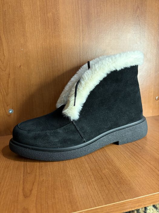 Жіночі зимові черевики