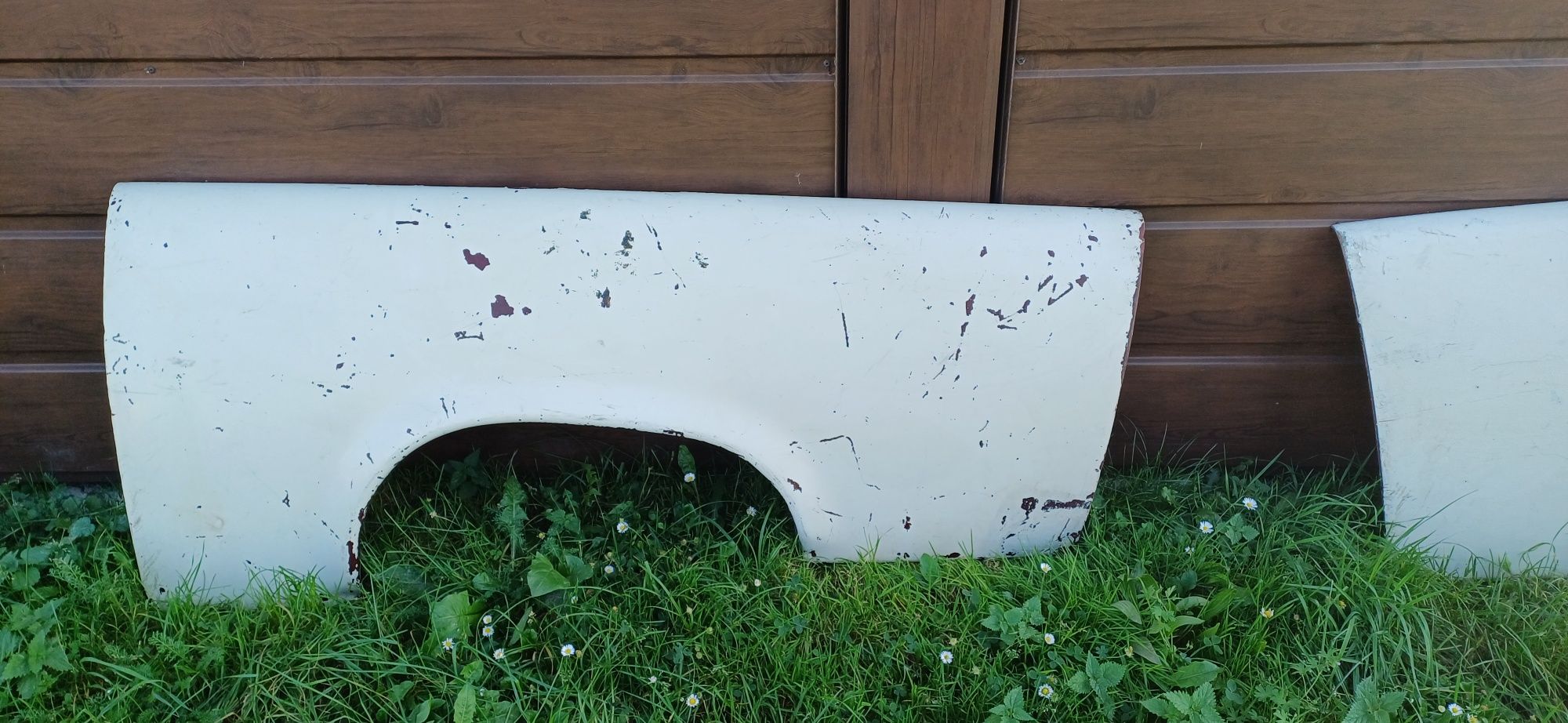 2 błotniki tylne trabant