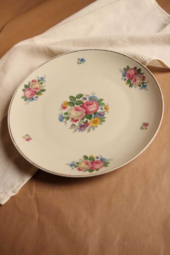 Patera, kremowa porcelana Bavaria Thomas róże