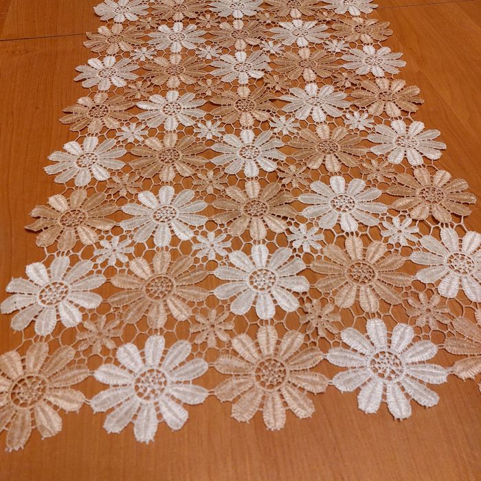 Serweta , bieżnik na stół