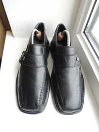 фирменные мягкие кожаные туфли Rieker р.40 (26 см)
