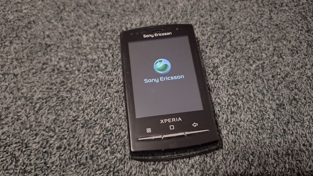 Telefon Sony Ericsson Xperia X10 mini PRO +Bateria + Ładowarka RODZYN