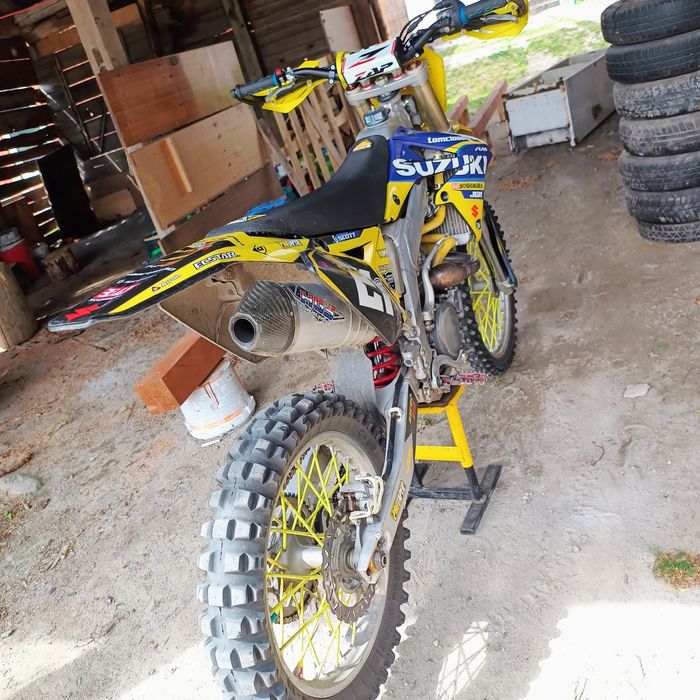 Sprzedam Suzuki RMZ na wtrysku
