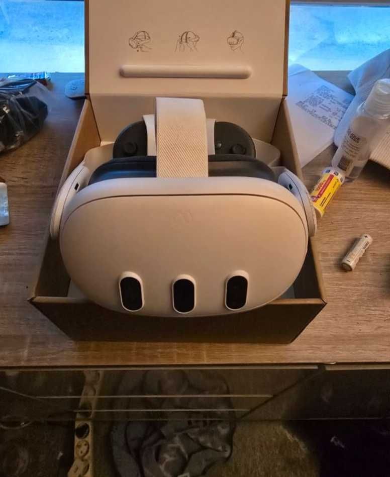 Meta Quest 3 512 VR Шолом. Весь комплект,всі ігри +Кейс. Є лінзи