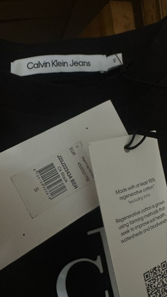 футболка сукня оверсайз Calvin Klein