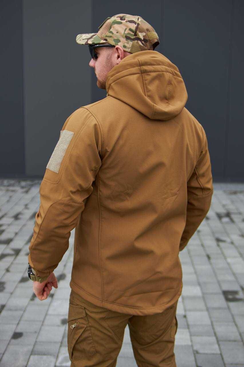 Тактична військова демісезонна куртка Softshell - на флісі