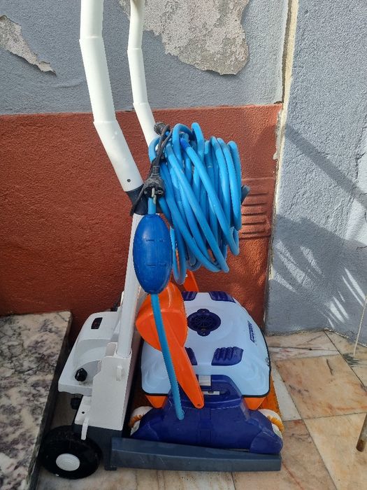 Aspirador de piscina