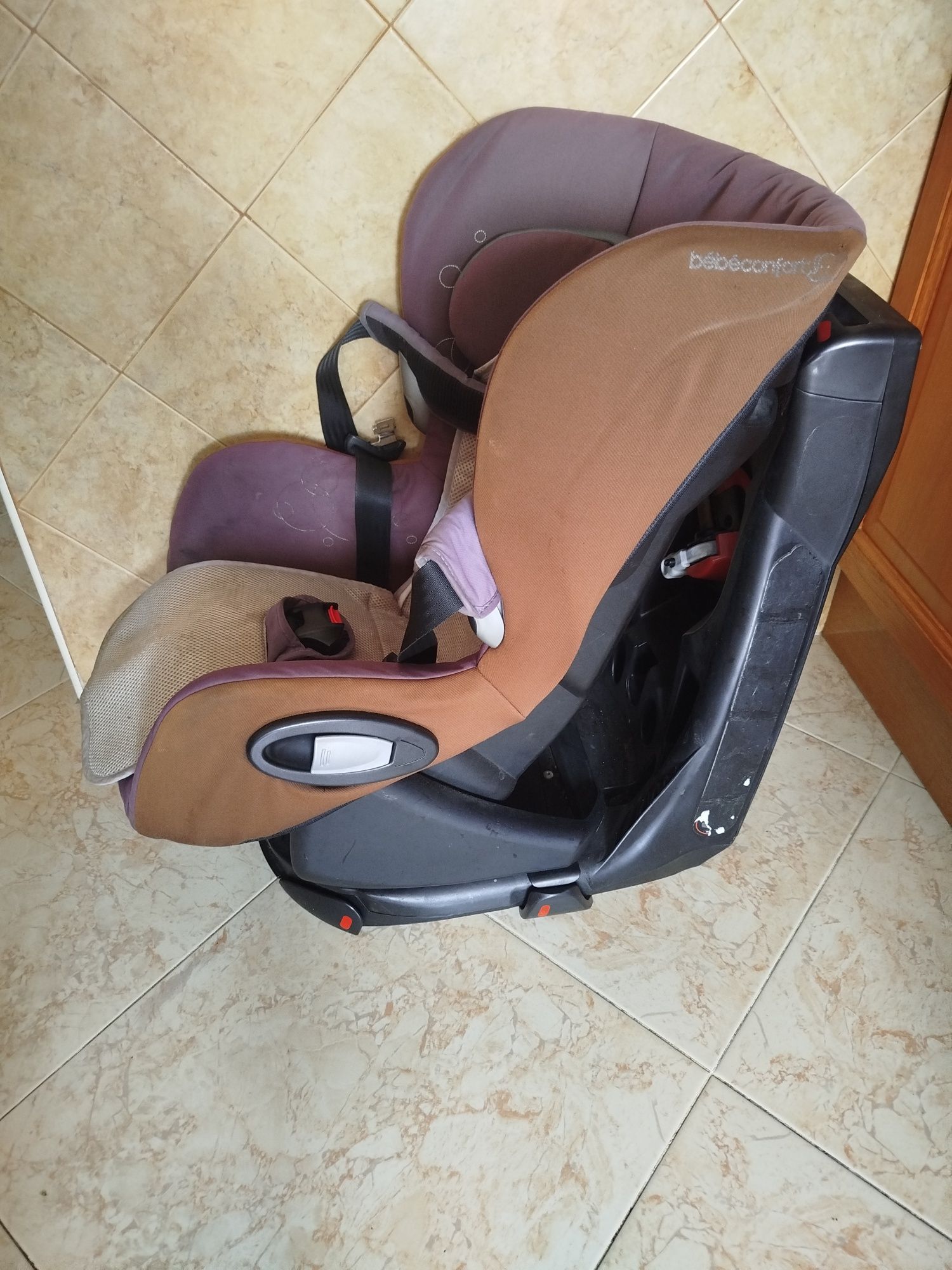 Cadeira auto Bebe