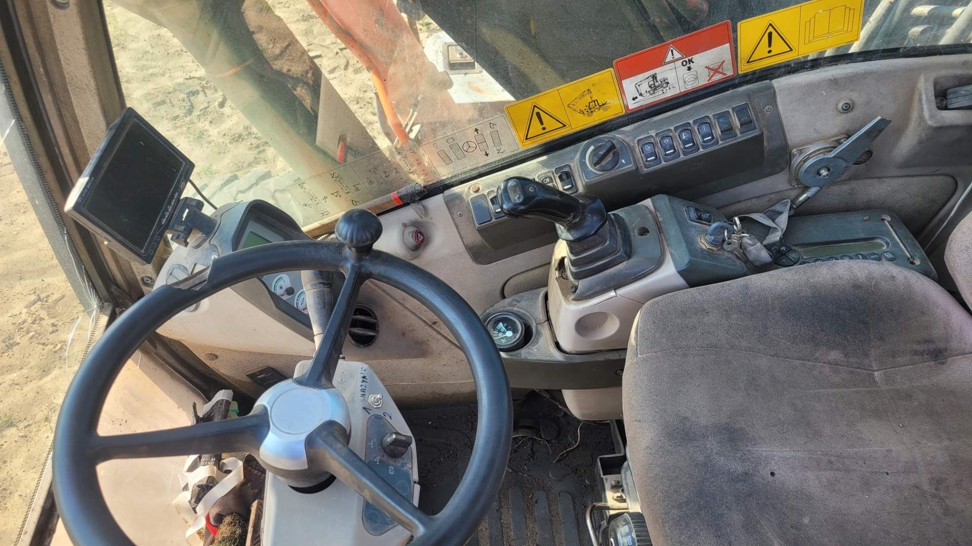 Koparka kołowa Fiat Kobelco e145w