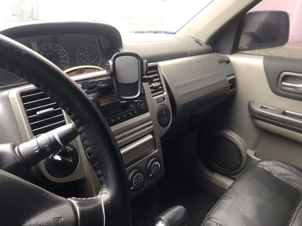 Nissan X-Trail T 30 Автомат, обьем 2,5