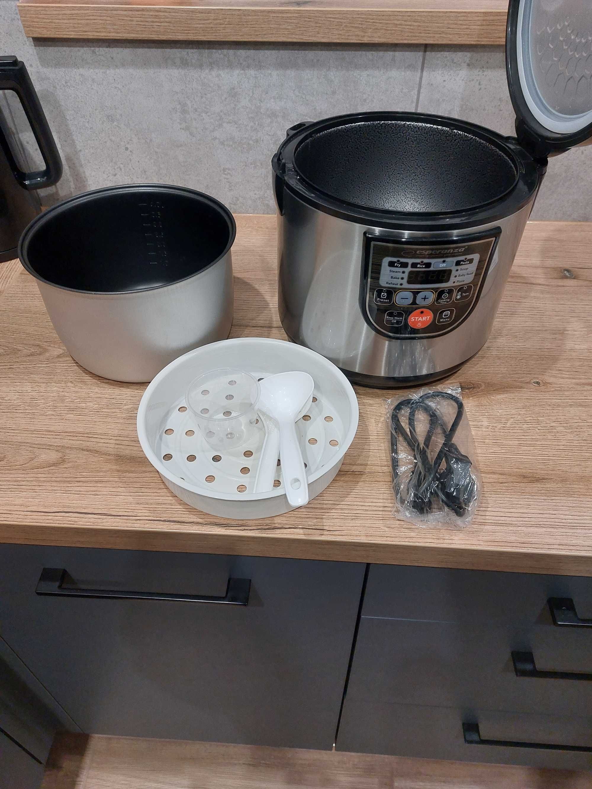Multicooker ESPERANZA EKG011
