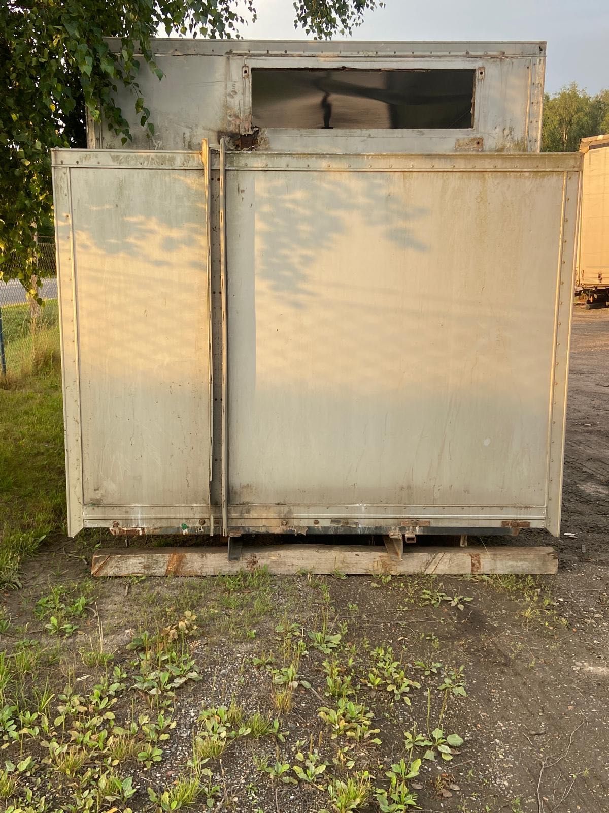 kontener 7,4m podloga aluminium