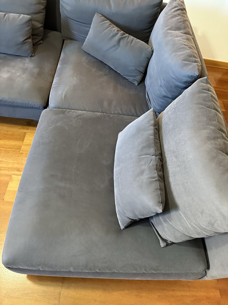Sofá soderhamn de canto de 4 secções IKEA, em bom estado.