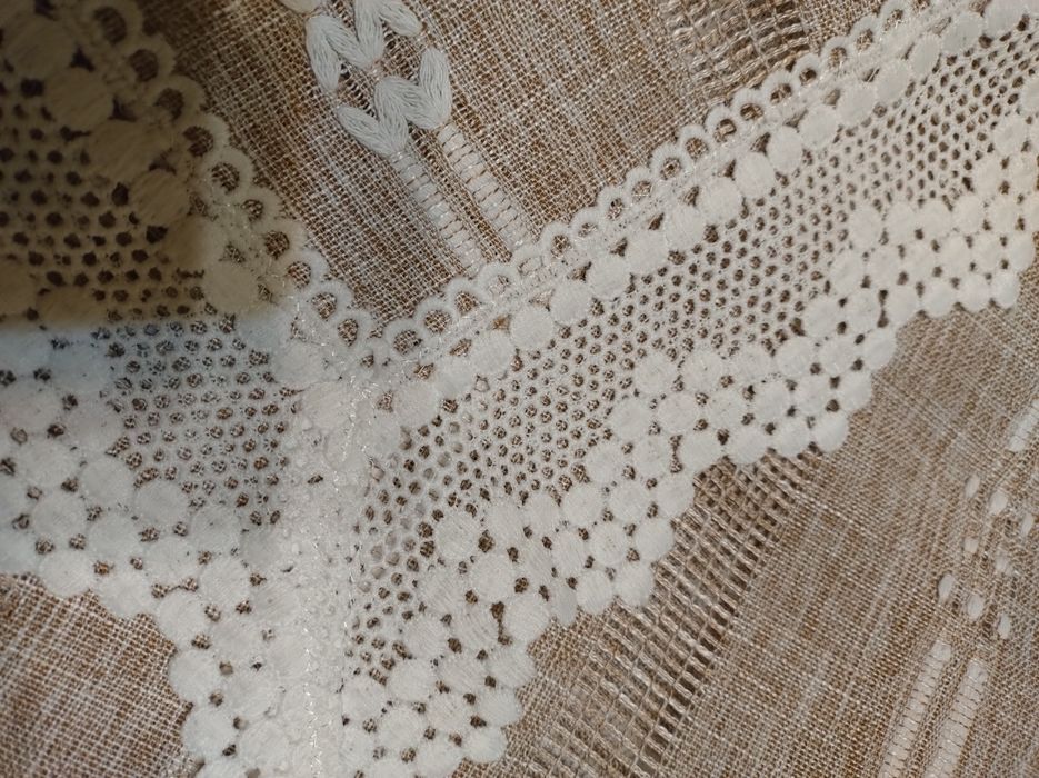 Piękny prostokątny obrus