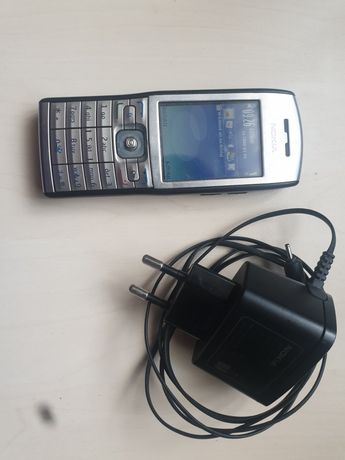 Nokia e50 , telefon biznesowy,  kultowa nokia z ładowarką tanio!