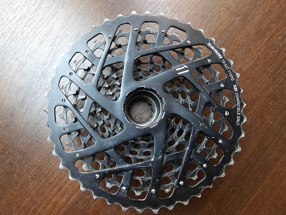 Kaseta SRAM XX1 XG-1195 11 rzędowa 10-42T czarna