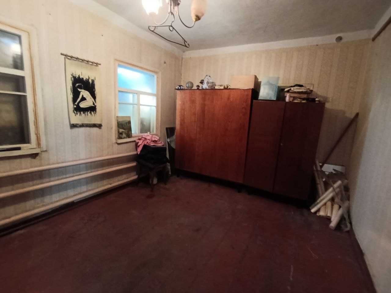 Продам дом в Змиеве(центр)