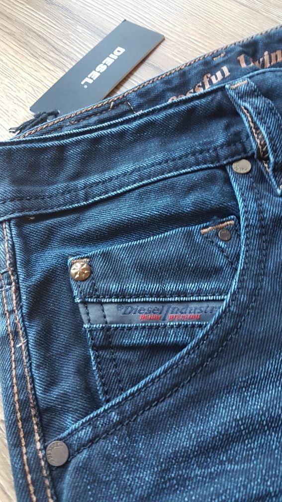 Jeans Diesel Krayver Denim jeansy męskie dżinsy spodnie 26