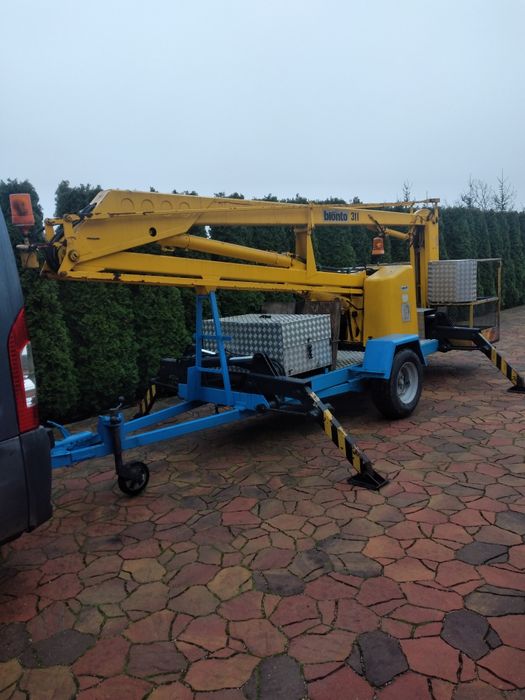 Podnośnik koszowy 13 m