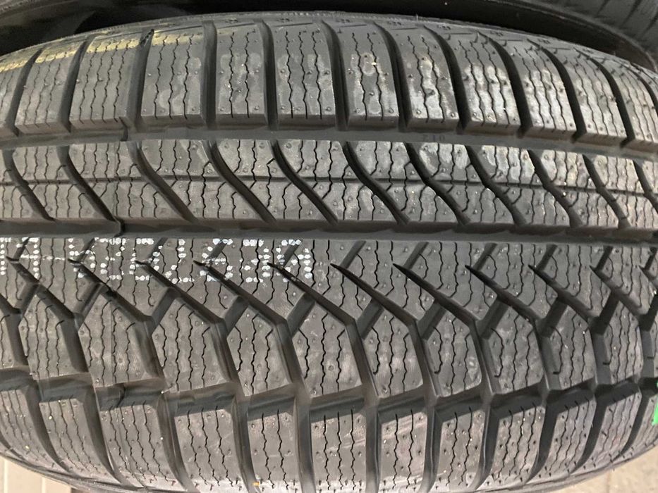 4x 215/55 R.17 98V XL FR Goodride Zuper Snow Z-507 rant ochronny 2025