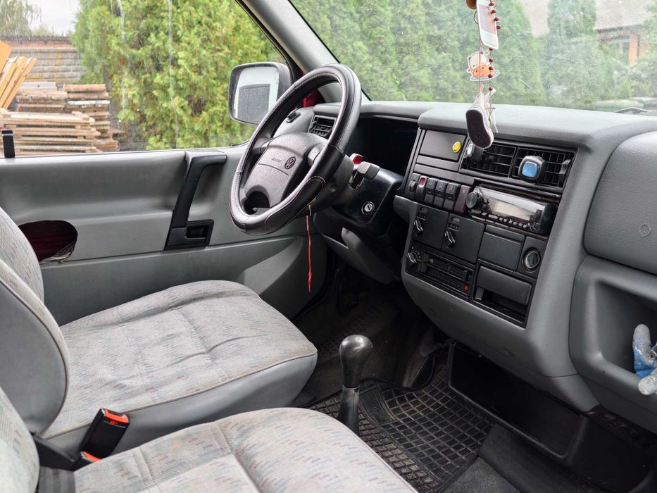 Volkswagen T4 1.9 TDI 9-Osobowy