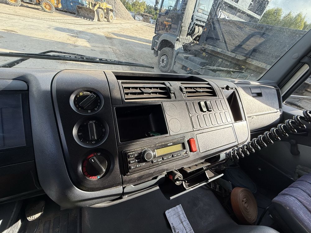 Mercedes Atego wywrotka