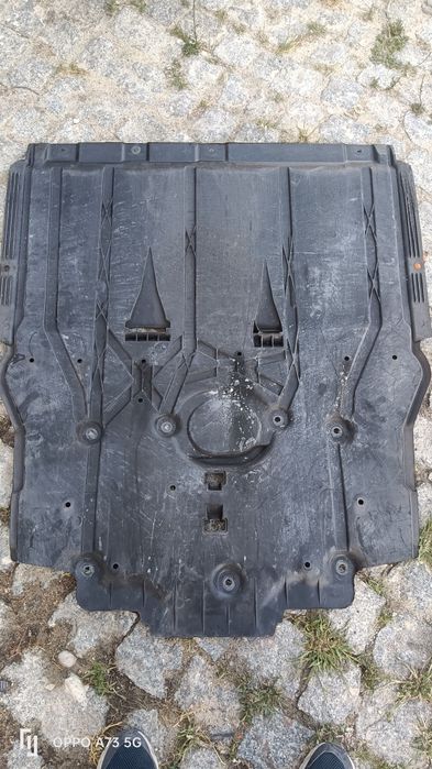 Blindagem motor proteção Mercedes w247 w177 w447