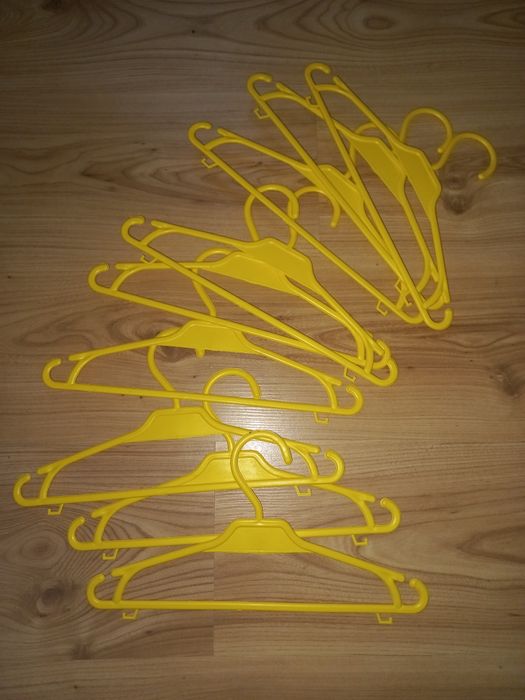 Nowe wieszaki do ubrań