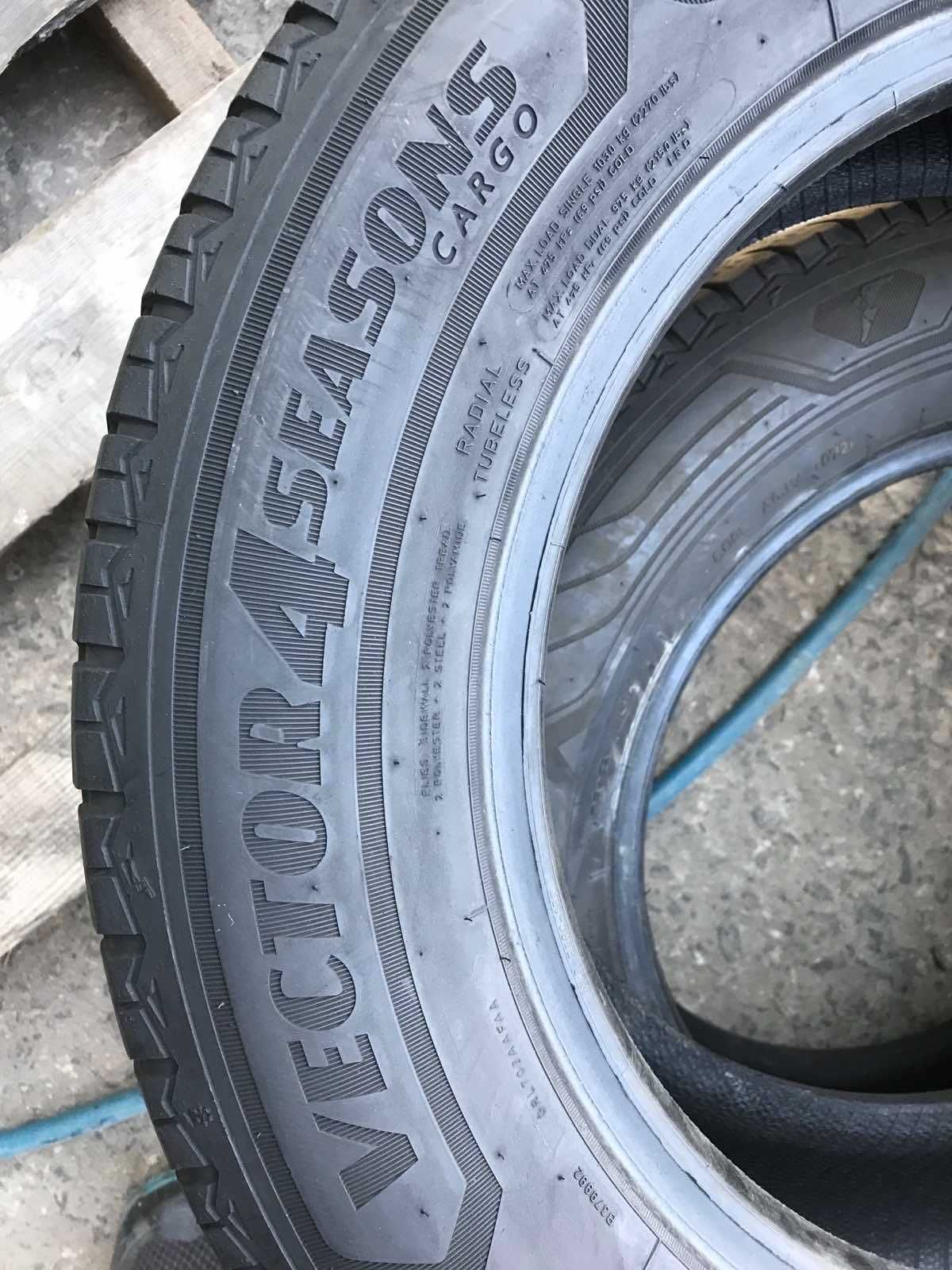 Шини GoodYear Vector Cargo 215/65R16C Пара Б/у Вантажні Оригінал