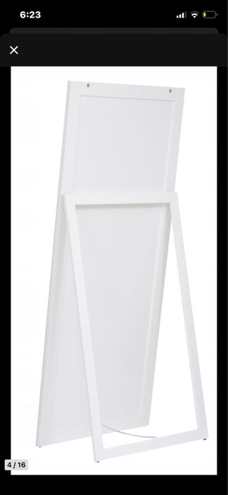 Lustro stojące w białej ramie