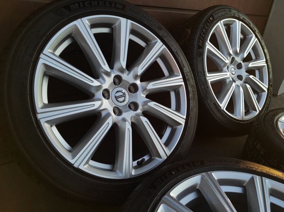 Koła R19 5x108 VOLVO V90 S90 S80 255/40R19 V70 8,5jx19 ET47 XC70 felgi