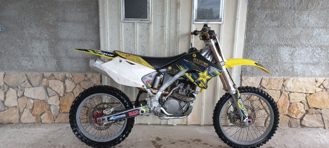 Suzuki rmz 250 4t