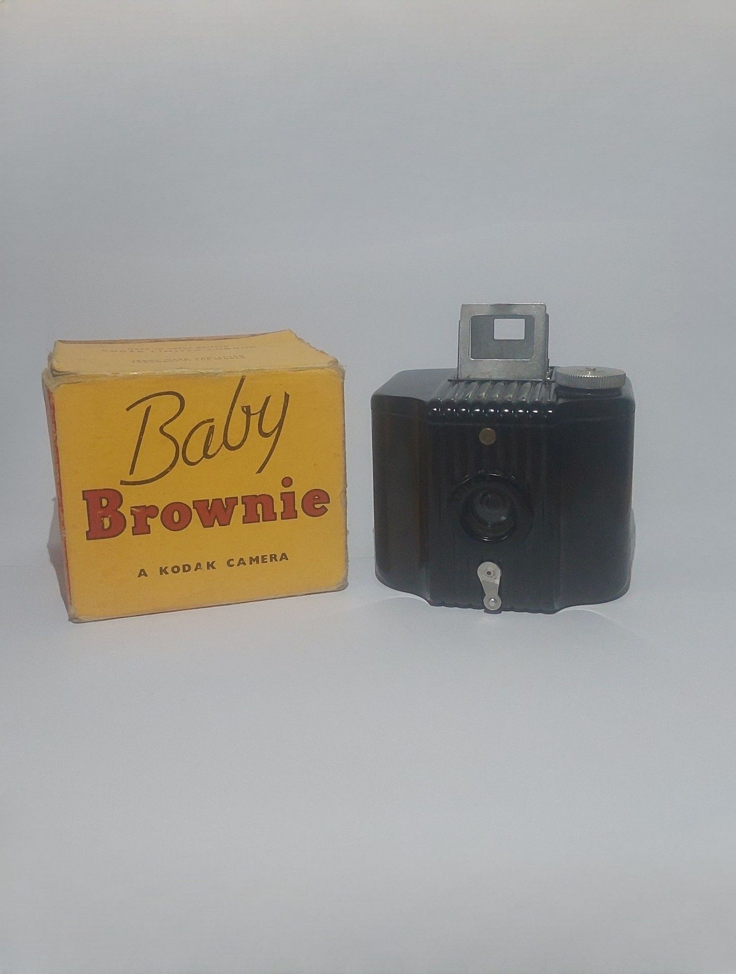 Máquina fotográfica Kodak (Baby) Brownie 127