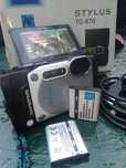 Olympus TG -870 три батареи, кабель.