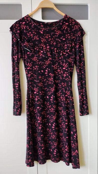 Urocza kobieca sukienka XS/S jesienna 34/36