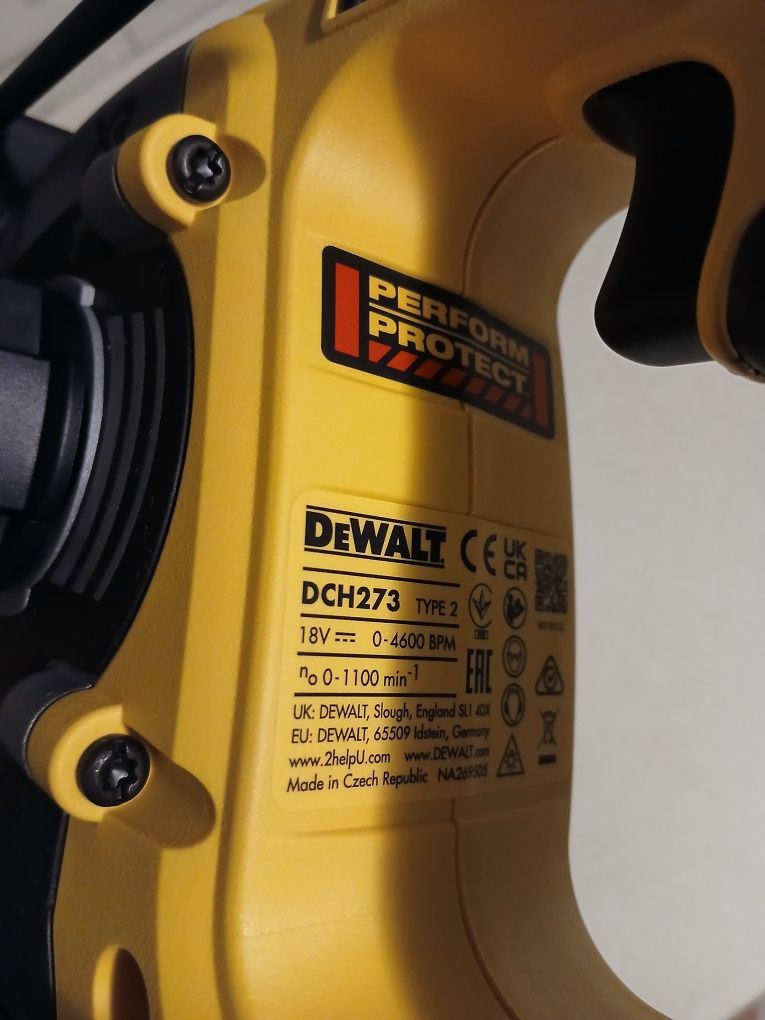 Młotowiertarka Dewalt DCH 273N ROK 2024