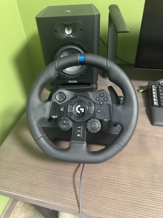 Ігрове кермо Logitech G923 Trueforce