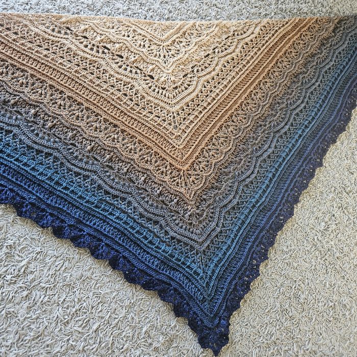 Chusta robiona na szydełku rękodzieło Handmade idealna na prezent