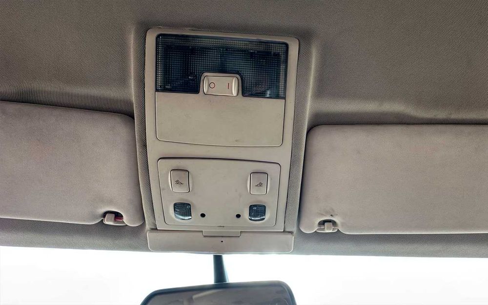 Audi A6 2000 року