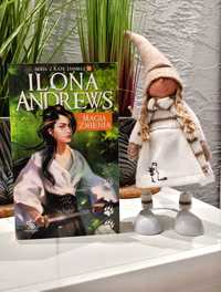 Ilona Andrews Magia zmienia