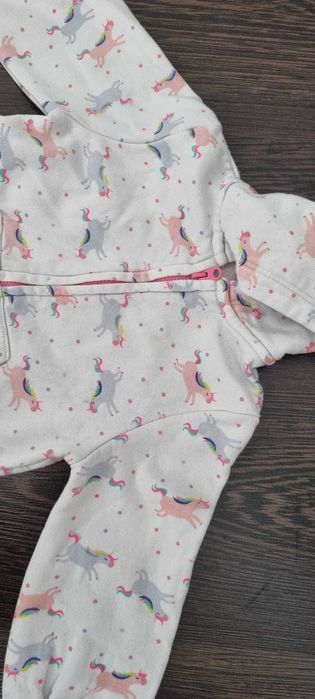 Casacos bebé menina com carapuço