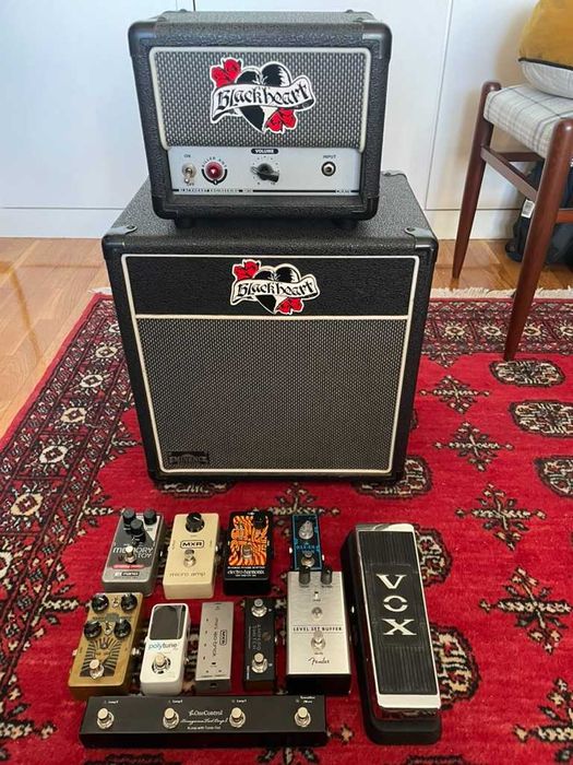 Amplificador Black Heart Killer Ant 1W , Marshall SV20c, Vários Pedais