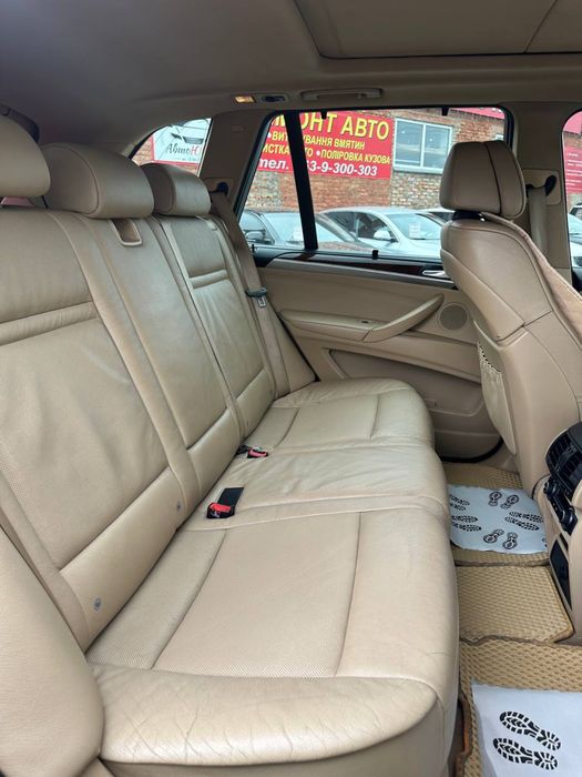 В продажі BMW X5