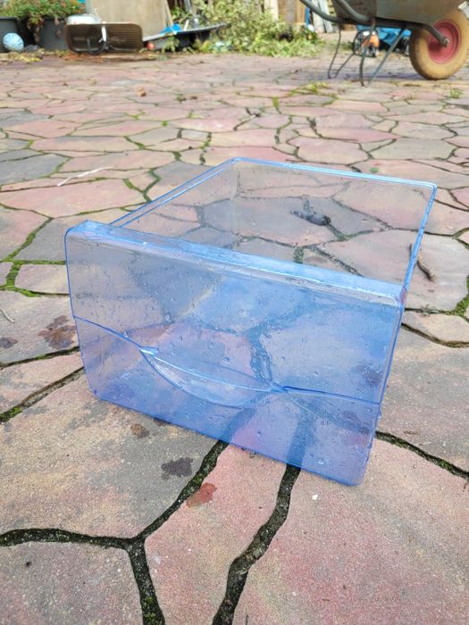 Pojemnik plastikowy do lodówki