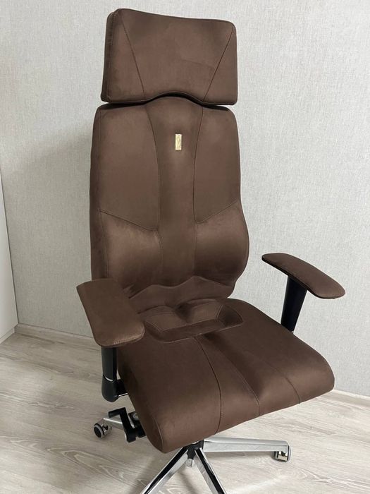 Ергономічне Крісло  Kulik System BUSINESS шоколад ,  стан 10/10