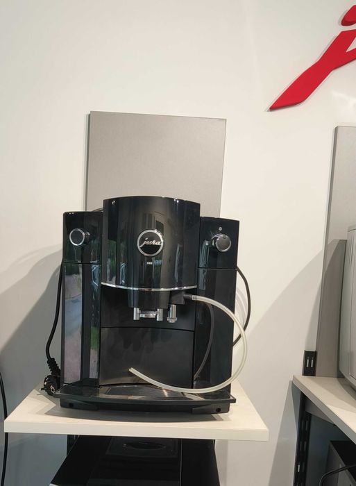 Jura D6  po serwisie Gwarancja zrobionych kaw 2 tys