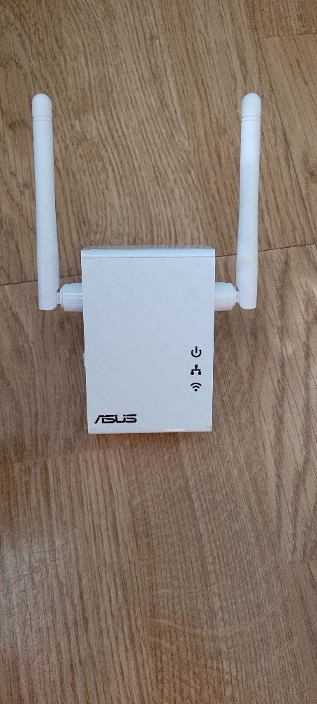 Wzmacniacz sygnału WiFi Asus RP-N12 wireless N300