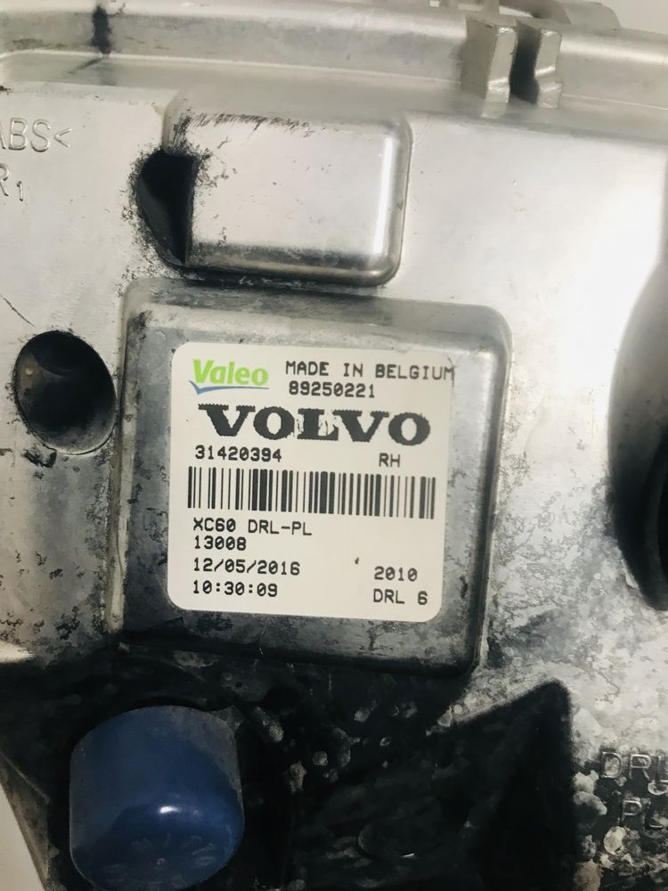 VoLVOXC60рестайл протіво туманка лед