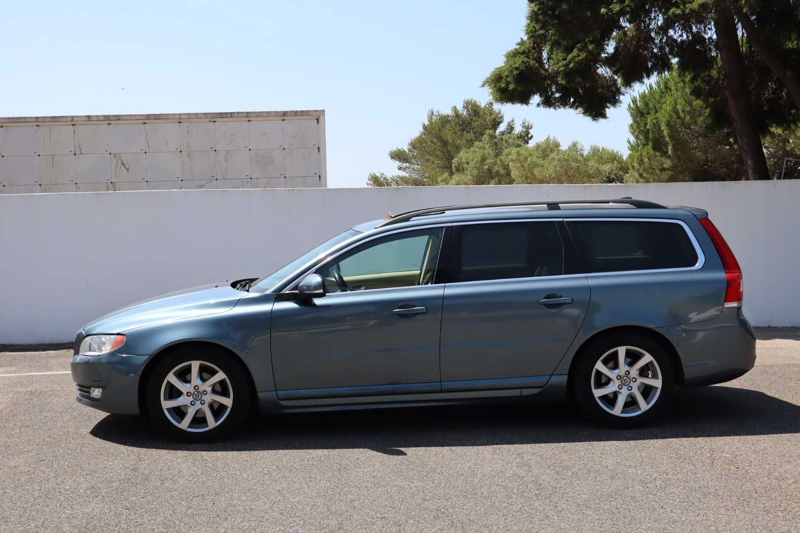 VOLVO V70 1.6 D2 drive