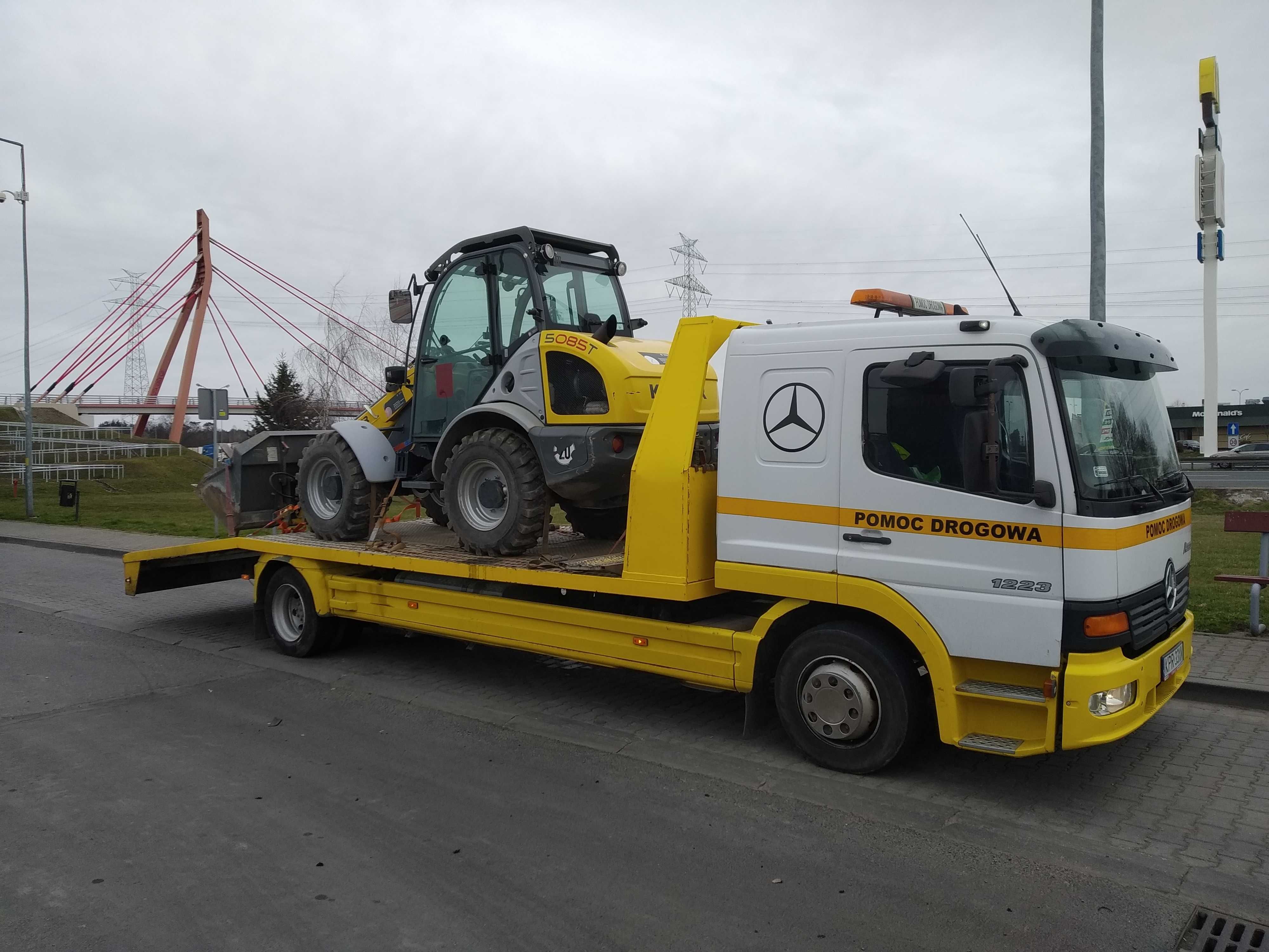 Transport maszyn- 15 ton, laweta z wciągarką, Kraków-Proszowice-Polska